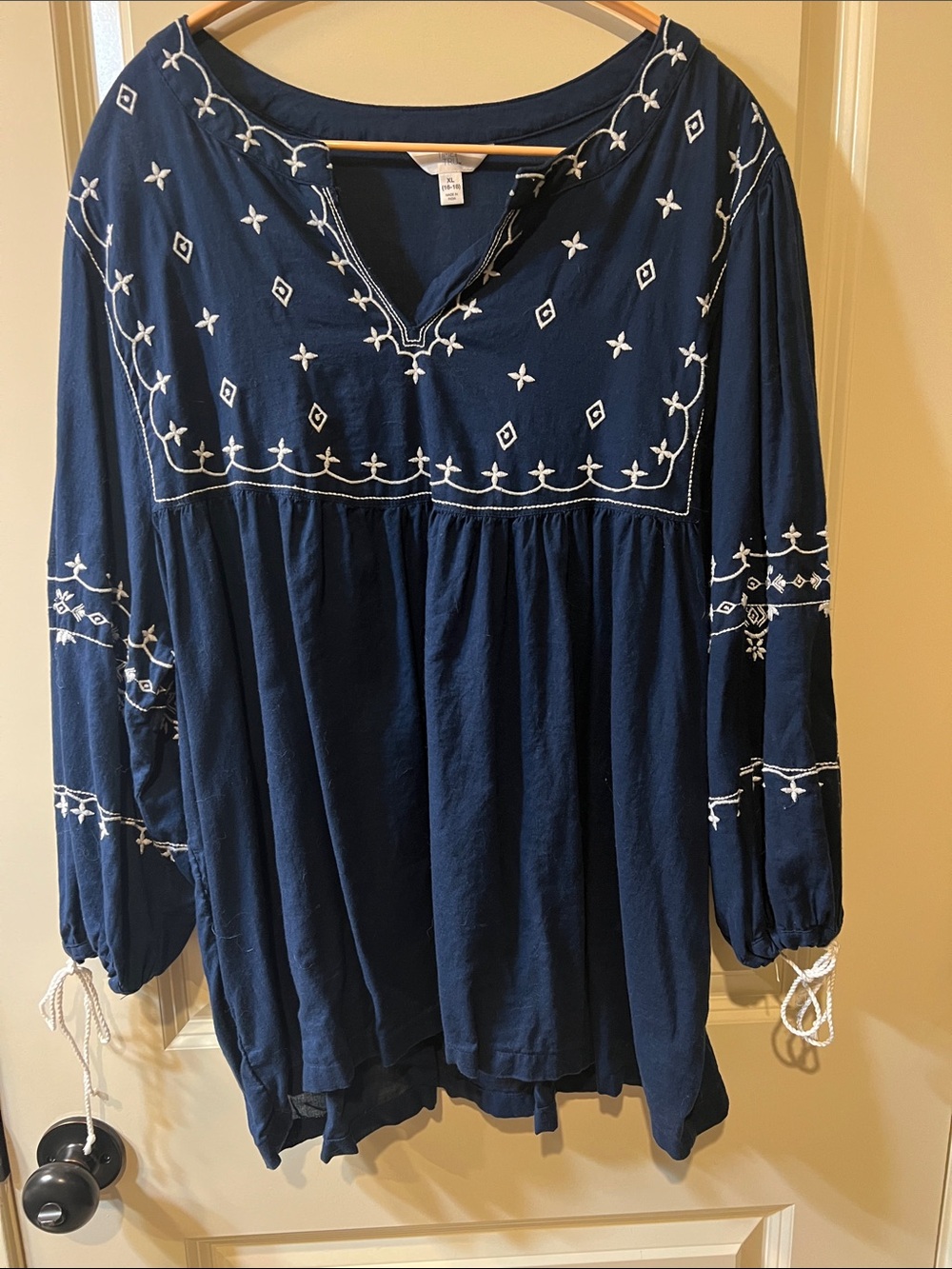 Time and Tru Navy Tunic with White Embroidery